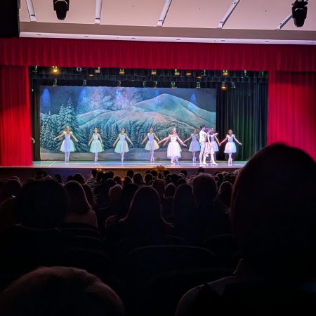 2025.12.20 Ghi Nutcracker4