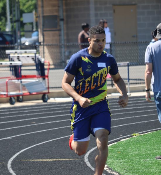 Chantilly Electric athlete running.