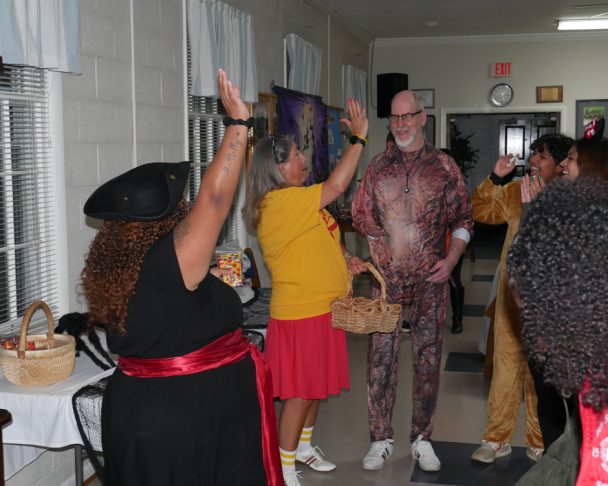 rd 2025.10.24-boo bash169